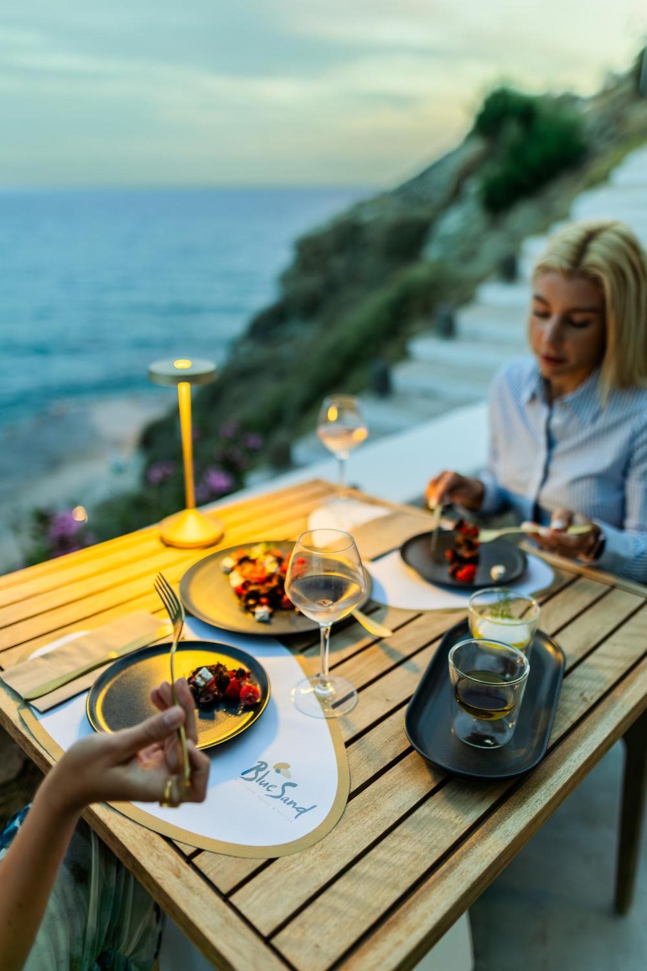 Blue Sand Boutique Hotel & Suites Агали Экстерьер фото
